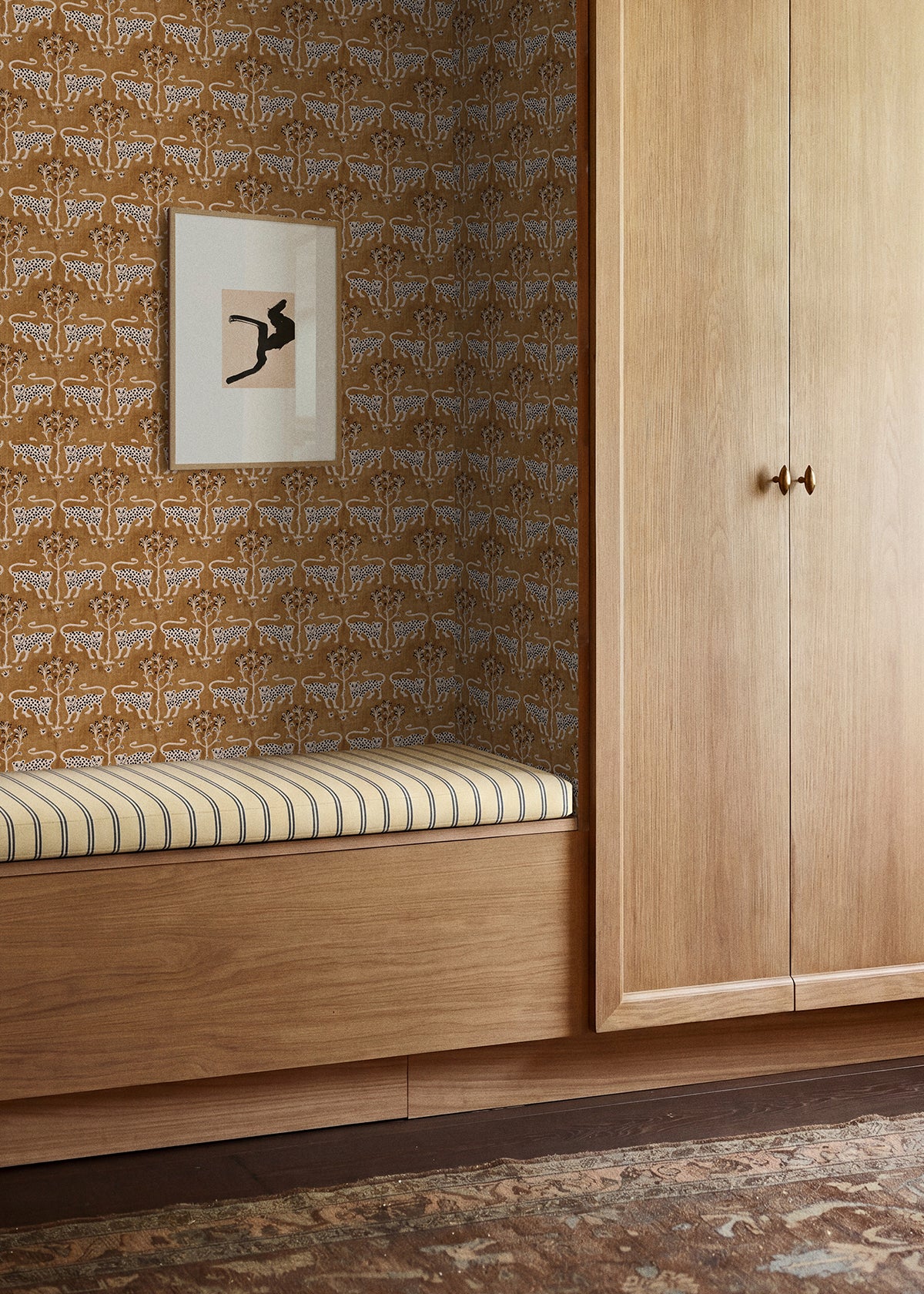 Papel Mural Jaguar Kingdom Amarillo Ocre