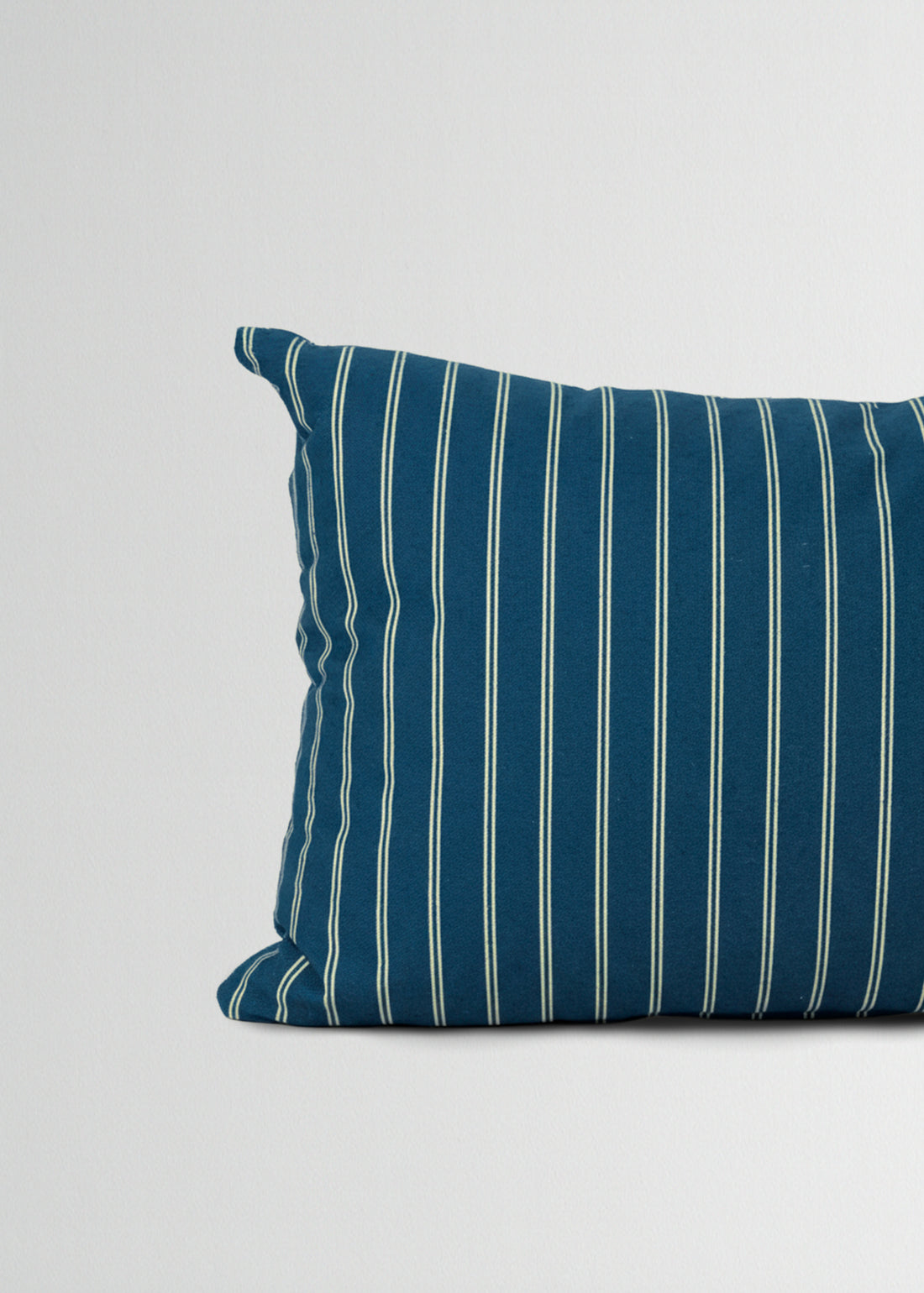 Cojín Rectangular Líneas